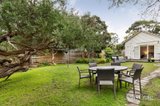 https://images.listonce.com.au/custom/160x/listings/2-armstrong-street-beaumaris-vic-3193/203/01933203_img_09.jpg?Z16eNPc0TaY