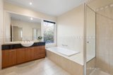 https://images.listonce.com.au/custom/160x/listings/2-ashton-rise-doncaster-east-vic-3109/925/01321925_img_11.jpg?oSBY-s6GagM