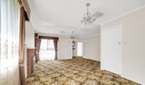 https://images.listonce.com.au/custom/160x/listings/2-audrey-street-springvale-vic-3171/211/01985211_img_08.jpg?QxYI1IqijNQ