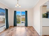 https://images.listonce.com.au/custom/160x/listings/2-baratta-street-doncaster-east-vic-3109/408/01685408_img_06.jpg?oOhyDBkuwp4