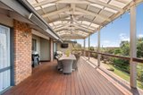 https://images.listonce.com.au/custom/160x/listings/2-barbara-court-mooroolbark-vic-3138/647/01626647_img_11.jpg?e7arGMxP0ac