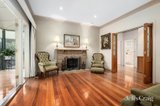 https://images.listonce.com.au/custom/160x/listings/2-barrina-street-blackburn-south-vic-3130/169/01748169_img_03.jpg?Dj9aCtw7z0E