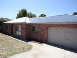 https://images.listonce.com.au/custom/160x/listings/2-bartley-avenue-canadian-vic-3350/717/01575717_img_07.jpg?YFFY8wod5QU