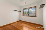 https://images.listonce.com.au/custom/160x/listings/2-bedford-street-airport-west-vic-3042/094/01893094_img_07.jpg?5NFDiicd-9Q
