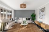 https://images.listonce.com.au/custom/160x/listings/2-bethany-court-south-morang-vic-3752/239/01975239_img_02.jpg?LmAOMoDxO7k