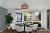 https://images.listonce.com.au/custom/160x/listings/2-bethany-court-south-morang-vic-3752/239/01975239_img_07.jpg?S4WdC3ynZPE