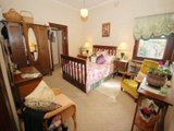 https://images.listonce.com.au/custom/160x/listings/2-blair-street-golden-point-vic-3350/839/01575839_img_02.jpg?BOK8oyo03_8