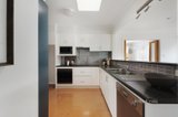 https://images.listonce.com.au/custom/160x/listings/2-blamey-street-bentleigh-east-vic-3165/094/01094094_img_05.jpg?d58tGHUBmOE