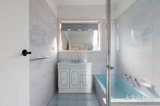 https://images.listonce.com.au/custom/160x/listings/2-botha-avenue-reservoir-vic-3073/549/01912549_img_04.jpg?_LGaNOWQXKc