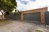 https://images.listonce.com.au/custom/160x/listings/2-botha-avenue-reservoir-vic-3073/549/01912549_img_10.jpg?F18XSTsUgEY