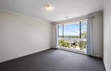 https://images.listonce.com.au/custom/160x/listings/2-bowen-road-lilydale-vic-3140/671/01633671_img_06.jpg?MXOtkevZ3WI