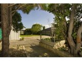 https://images.listonce.com.au/custom/160x/listings/2-bracken-grove-altona-vic-3018/683/01202683_img_09.jpg?YmJF3szcvyU