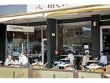 https://images.listonce.com.au/custom/160x/listings/2-bracken-grove-altona-vic-3018/683/01202683_img_14.jpg?feUUbAik6TY
