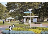 https://images.listonce.com.au/custom/160x/listings/2-bracken-grove-altona-vic-3018/683/01202683_img_15.jpg?D3Z5fEJUyRk