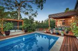 https://images.listonce.com.au/custom/160x/listings/2-brine-street-mount-waverley-vic-3149/003/01650003_img_12.jpg?HBDBArvvEXg