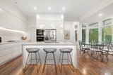 https://images.listonce.com.au/custom/160x/listings/2-bruce-street-bentleigh-vic-3204/204/01822204_img_02.jpg?1fHqht7vSig