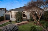 https://images.listonce.com.au/custom/160x/listings/2-bruce-street-strathmore-vic-3041/279/01575279_img_01.jpg?kFRAHf-ALzU