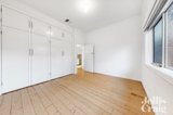 https://images.listonce.com.au/custom/160x/listings/2-bruce-street-strathmore-vic-3041/805/01701805_img_04.jpg?YlU_Q3DLgQc