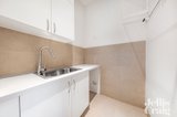 https://images.listonce.com.au/custom/160x/listings/2-bruce-street-strathmore-vic-3041/805/01701805_img_05.jpg?URi5NALuoHQ