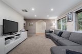 https://images.listonce.com.au/custom/160x/listings/2-bullock-court-donvale-vic-3111/344/00912344_img_06.jpg?BiCtylha85U