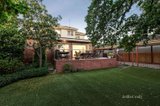 https://images.listonce.com.au/custom/160x/listings/2-burnside-avenue-canterbury-vic-3126/321/01600321_img_12.jpg?17Kmp58oAyc