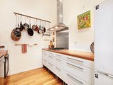 https://images.listonce.com.au/custom/160x/listings/2-byron-street-kew-vic-3101/402/01684402_img_05.jpg?NmS2Qw96TRk