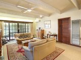 https://images.listonce.com.au/custom/160x/listings/2-cambridge-street-belmont-vic-3216/261/01699261_img_03.jpg?ytr4gl02rww