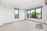 https://images.listonce.com.au/custom/160x/listings/2-camelot-place-clyde-north-vic-3978/442/01846442_img_07.jpg?0oY8KSYxbTc