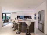 https://images.listonce.com.au/custom/160x/listings/2-carmella-close-chirnside-park-vic-3116/048/01524048_img_04.jpg?dAiqnJtHlec