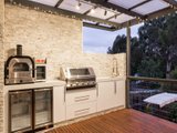 https://images.listonce.com.au/custom/160x/listings/2-carmella-close-chirnside-park-vic-3116/048/01524048_img_15.jpg?pISDBVhS2Tc