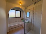 https://images.listonce.com.au/custom/160x/listings/2-cassia-court-endeavour-hills-vic-3802/679/01740679_img_03.jpg?tKH-SKQCc0o