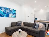 https://images.listonce.com.au/custom/160x/listings/2-cedar-close-mooroolbark-vic-3138/363/01526363_img_04.jpg?jeUBGE5c5Sg