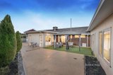 https://images.listonce.com.au/custom/160x/listings/2-clovelly-court-mount-waverley-vic-3149/009/01722009_img_12.jpg?HLaAD3YpQ3Y