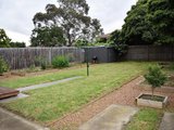 https://images.listonce.com.au/custom/160x/listings/2-collins-street-heidelberg-heights-vic-3081/377/01704377_img_09.jpg?ilVXvvroDPE
