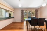 https://images.listonce.com.au/custom/160x/listings/2-colvin-court-glen-waverley-vic-3150/383/01885383_img_08.jpg?UYVxSORR8SA