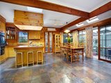 https://images.listonce.com.au/custom/160x/listings/2-connell-court-balwyn-vic-3103/867/01684867_img_05.jpg?cZE4QsGPnNo