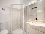 https://images.listonce.com.au/custom/160x/listings/2-connell-court-balwyn-vic-3103/867/01684867_img_08.jpg?Q3OgcBOzBPI