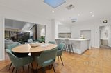 https://images.listonce.com.au/custom/160x/listings/2-coral-court-vermont-south-vic-3133/821/01724821_img_06.jpg?emGPDZ2lbMA