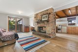 https://images.listonce.com.au/custom/160x/listings/2-cosmo-road-trentham-vic-3458/606/00640606_img_03.jpg?5pHmquRVJT4