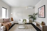 https://images.listonce.com.au/custom/160x/listings/2-courtyard-way-roxburgh-park-vic-3064/560/01595560_img_06.jpg?Crh0CxkvVt0