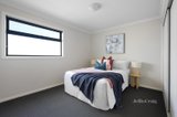 https://images.listonce.com.au/custom/160x/listings/2-courtyard-way-roxburgh-park-vic-3064/560/01595560_img_10.jpg?mGCO3mPmoBs