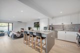 https://images.listonce.com.au/custom/160x/listings/2-cremin-court-mount-waverley-vic-3149/006/01051006_img_03.jpg?2UFdyeD3wYA