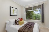 https://images.listonce.com.au/custom/160x/listings/2-creswick-street-glen-waverley-vic-3150/507/01304507_img_08.jpg?zwZbRmyxSBs