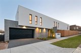 https://images.listonce.com.au/custom/160x/listings/2-crouch-court-doncaster-vic-3108/431/01584431_img_01.jpg?TA71SHuwh5g