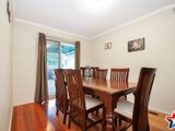 https://images.listonce.com.au/custom/160x/listings/2-croydondale-drive-mooroolbark-vic-3138/526/01529526_img_09.jpg?amVFI6CiHzQ