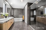 https://images.listonce.com.au/custom/160x/listings/2-cumberland-court-forest-hill-vic-3131/698/01740698_img_11.jpg?5R0H-zovFvo