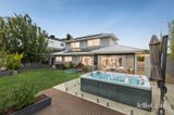 https://images.listonce.com.au/custom/160x/listings/2-cypress-place-ringwood-north-vic-3134/848/01848848_img_13.jpg?aBunH8M0pS4