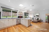 https://images.listonce.com.au/custom/160x/listings/2-dealbata-road-upwey-vic-3158/634/01906634_img_06.jpg?k3Nta1sH8hI