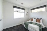 https://images.listonce.com.au/custom/160x/listings/2-dee-street-balwyn-vic-3103/545/01001545_img_10.jpg?ar-q18aqARg