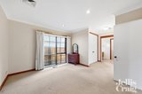 https://images.listonce.com.au/custom/160x/listings/2-delfi-court-balwyn-vic-3103/506/01722506_img_11.jpg?r3ppLPo6neA